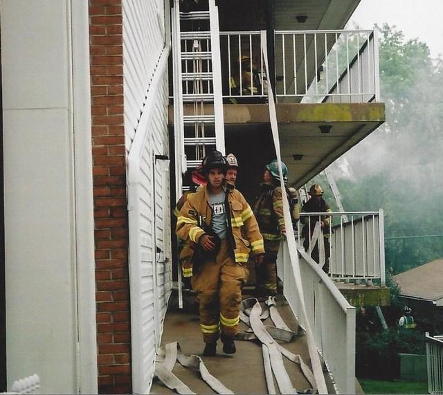 3 Box 76 Penn. Ave 9/06, FF Jeff Miller (front).